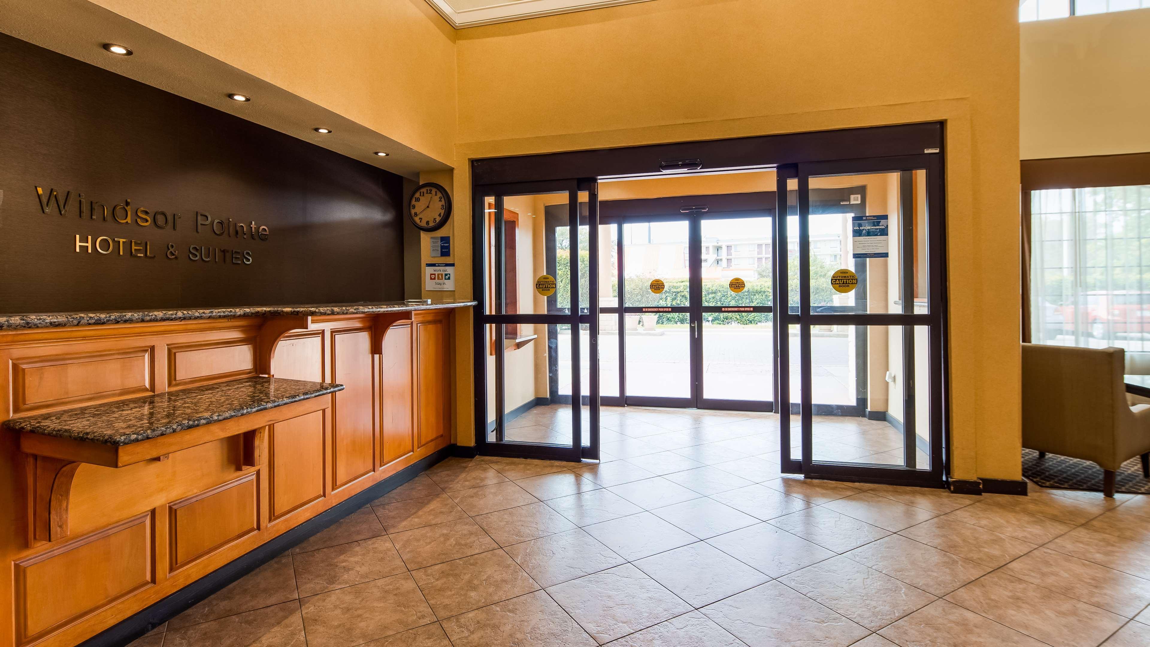 Best Western Windsor Pointe Hotel & Suites-At&T Center Сан-Антонио Экстерьер фото